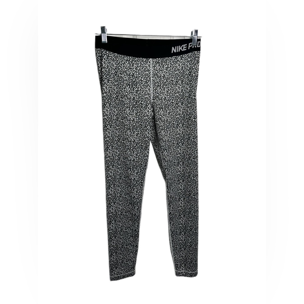 Nike Pro Dri-Fit Leggings Women's Size Large Black/White Cheetah Print